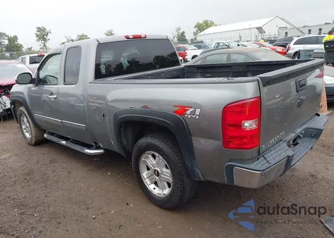 2009 Chevrolet Silverado 1500 Lt z USA, uszkodzony, nr VIN 1GCEK29JX9Z125961